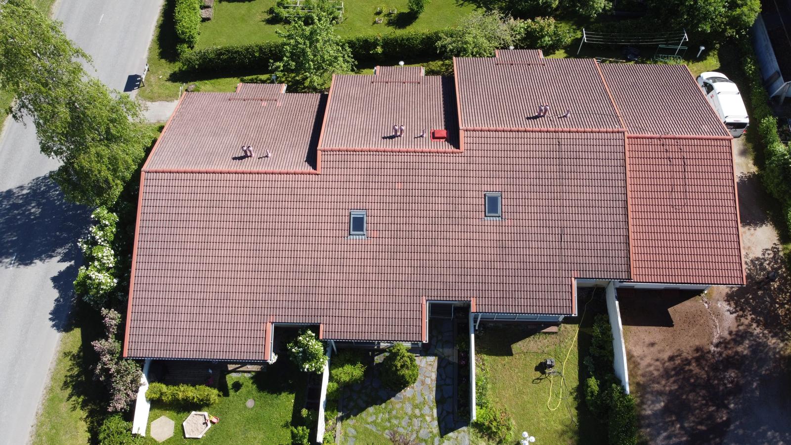 tiilikatto ennen kuva 2